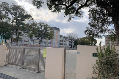 大分市立鶴崎小学校