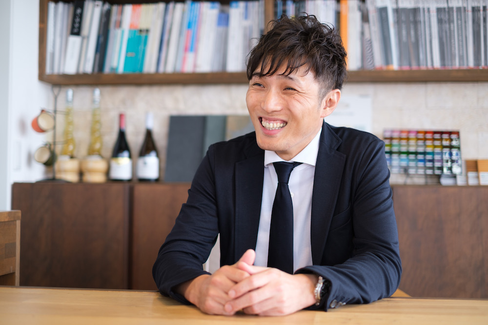 SAKAI株式会社 代表 臼井 栄仁